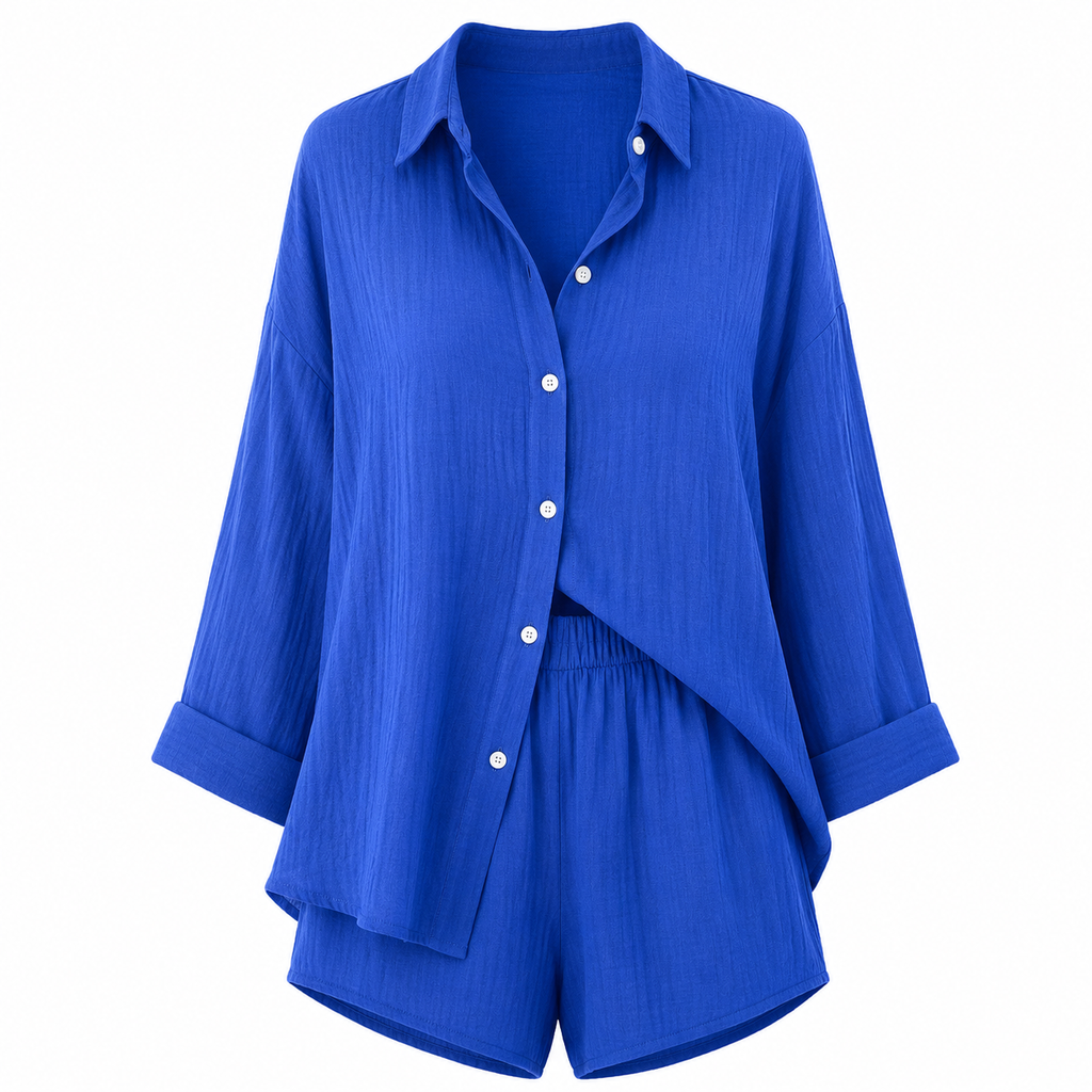 Paloma | Conjunto de dos piezas compuesto por una camisa de manga larga y unos pantalones cortos para mujer