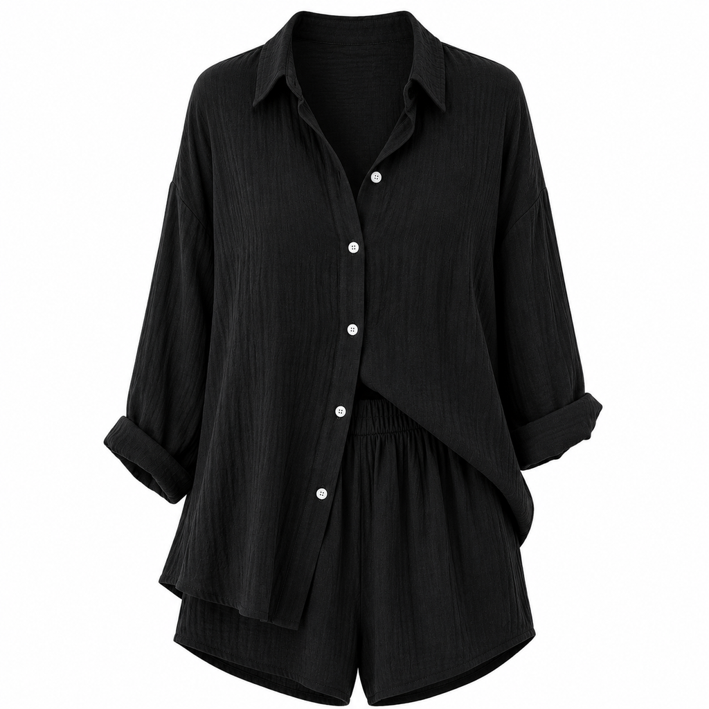 Paloma | Conjunto de dos piezas compuesto por una camisa de manga larga y unos pantalones cortos para mujer